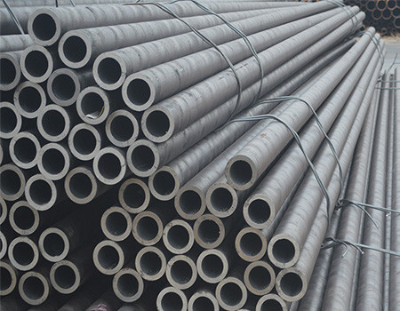 St37 St42 St37-2 St35.4 Karbon Putaran Hot Rolled Tube